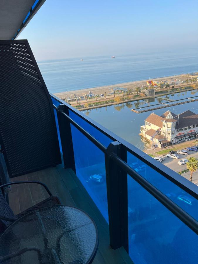 Orbi City Suite Μπατούμι Εξωτερικό φωτογραφία