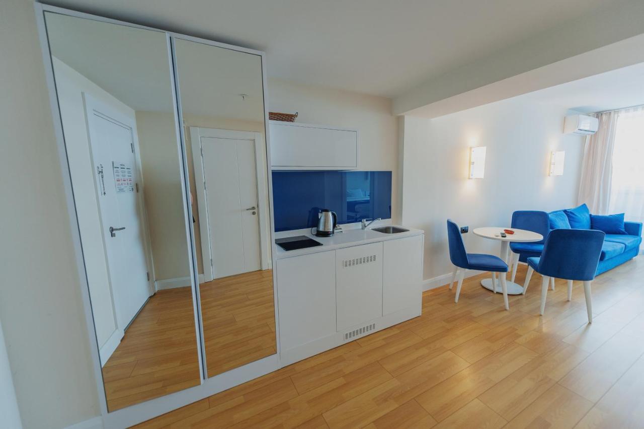 Orbi City Suite Μπατούμι Εξωτερικό φωτογραφία